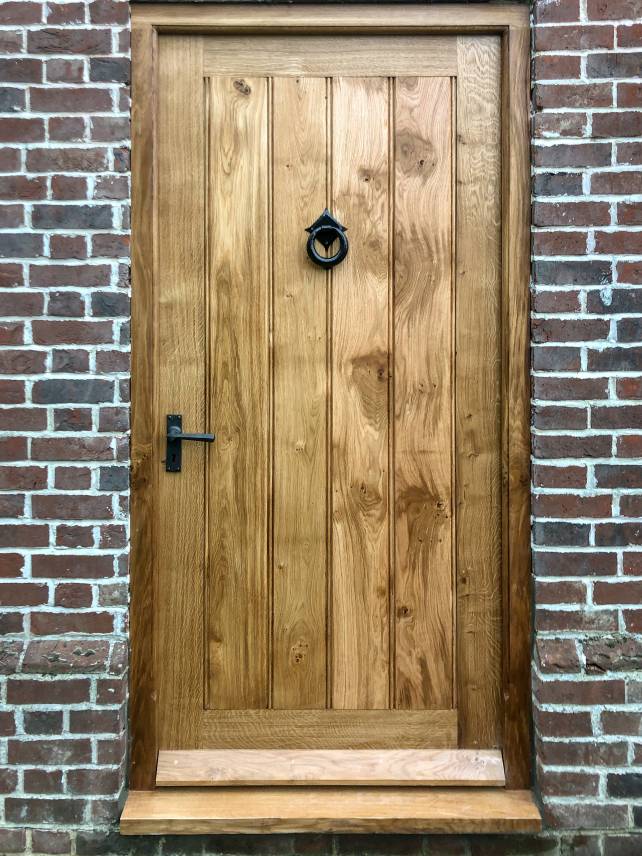 Oak Exterior Doors | Distinctive Country Furniture Limited - Makers Of ...